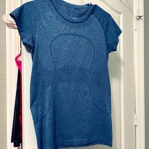 Lululemon swiftly tech Top